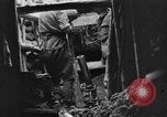 Image Les troupes britanniques employant Plum Pudding mortiers France, 1916, de la seconde 58 séquences d'archives historiques vidéo 65675048360