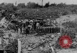 Image British artilleurs tirant un obusier de 92 po France, 1916, de la seconde 7 séquences d'archives historiques vidéo 65675048361