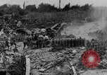 Image British artilleurs tirant un obusier de 92 po France, 1916, de la seconde 22 séquences d'archives historiques vidéo 65675048361