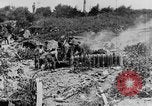 Image British artilleurs tirant un obusier de 92 po France, 1916, de la seconde 31 séquences d'archives historiques vidéo 65675048361