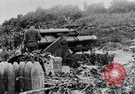 Image British artilleurs tirant un obusier de 92 po France, 1916, de la seconde 47 séquences d'archives historiques vidéo 65675048361