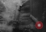 Image tir des soldats britanniques 945 pouce du mortier France, 1916, de la seconde 57 séquences d'archives historiques vidéo 65675048364