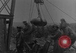 Image British Royal Marines tir obusier de 15 pouces France, 1916, de la seconde 33 séquences d'archives historiques vidéo 65675048366