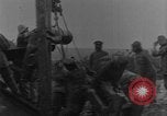 Image British Royal Marines tir obusier de 15 pouces France, 1916, de la seconde 39 séquences d'archives historiques vidéo 65675048366
