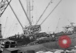 Standbild Krieg liefert entladen von einem Frachter Bordeaux Frankreich, 1918, aus Sekunde 55 historischem Filmmaterial Videoclip 65675048371