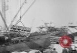 Standbild Krieg liefert entladen von einem Frachter Bordeaux Frankreich, 1918, aus Sekunde 57 historischem Filmmaterial Videoclip 65675048371