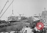 Standbild Krieg liefert entladen von einem Frachter Bordeaux Frankreich, 1918, aus Sekunde 59 historischem Filmmaterial Videoclip 65675048371