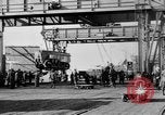 Standbild Holts Traktoren Bordeaux Frankreich, 1918, aus Sekunde 32 historischem Filmmaterial Videoclip 65675048373