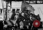 Standbild Holts Traktoren Bordeaux Frankreich, 1918, aus Sekunde 43 historischem Filmmaterial Videoclip 65675048373