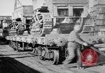 Standbild Holts Traktoren Bordeaux Frankreich, 1918, aus Sekunde 54 historischem Filmmaterial Videoclip 65675048373