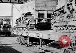 Standbild Holts Traktoren Bordeaux Frankreich, 1918, aus Sekunde 57 historischem Filmmaterial Videoclip 65675048373