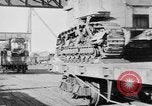 Standbild Holts Traktoren Bordeaux Frankreich, 1918, aus Sekunde 59 historischem Filmmaterial Videoclip 65675048373