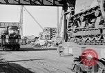 Standbild Holts Traktoren Bordeaux Frankreich, 1918, aus Sekunde 61 historischem Filmmaterial Videoclip 65675048373