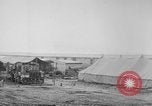 Standbild Holts Traktoren Bordeaux Frankreich, 1918, aus Sekunde 62 historischem Filmmaterial Videoclip 65675048373