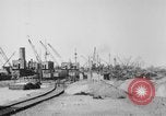 Standbild Alliierten militärische Ausrüstung Ankunft am Terminal Frankreich, 1918, aus Sekunde 4 historischem Filmmaterial Videoclip 65675048374