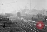 Standbild Alliierten militärische Ausrüstung Ankunft am Terminal Frankreich, 1918, aus Sekunde 52 historischem Filmmaterial Videoclip 65675048374