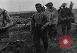 Standbild britischen Lancashires Rückkehr aus der Front Frankreich, 1916, aus Sekunde 32 historischem Filmmaterial Videoclip 65675048375