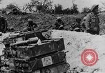 Standbild britischen Manchesters besetzen erfassten deutschen Gräben Mametz Frankreich, 1916, aus Sekunde 23 historischem Filmmaterial Videoclip 65675048378