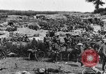 Standbild britischen Manchesters besetzen erfassten deutschen Gräben Mametz Frankreich, 1916, aus Sekunde 54 historischem Filmmaterial Videoclip 65675048378
