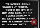 Standbild angeschlagenen deutschen Festungen Fricourt Frankreich, 1916, aus Sekunde 4 historischem Filmmaterial Videoclip 65675048379