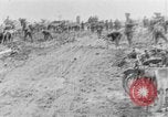 Standbild angeschlagenen deutschen Festungen Fricourt Frankreich, 1916, aus Sekunde 34 historischem Filmmaterial Videoclip 65675048379