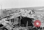 Standbild angeschlagenen deutschen Festungen Fricourt Frankreich, 1916, aus Sekunde 35 historischem Filmmaterial Videoclip 65675048379