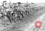 Image British Worcestershire Regiment se déplaçant sur les lignes de front France, 1916, de la seconde 9 séquences d'archives historiques vidéo 65675048386