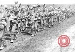 Image British Worcestershire Regiment se déplaçant sur les lignes de front France, 1916, de la seconde 13 séquences d'archives historiques vidéo 65675048386