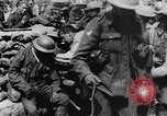 Image blessé des soldats britanniques traités à dressing station Minden France, 1916, de la seconde 17 séquences d'archives historiques vidéo 65675048388