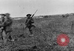 Image British Police Combat round up prisonniers de guerre allemands France, 1916, de la seconde 42 séquences d'archives historiques vidéo 65675048389