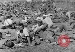 Image British Police Combat round up prisonniers de guerre allemands France, 1916, de la seconde 56 séquences d'archives historiques vidéo 65675048389