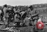 Image British Police Combat round up prisonniers de guerre allemands France, 1916, de la seconde 62 séquences d'archives historiques vidéo 65675048389