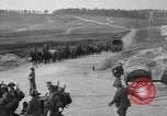 Standbild US-Truppen der 106th Infanterie an religiösen Dienst Frankreich, 1918, aus Sekunde 54 historischem Filmmaterial Videoclip 65675048397