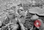 Standbild Soldaten feuern 6 Zoll Mörser Frankreich, 1918, aus Sekunde 7 historischem Filmmaterial Videoclip 65675048419