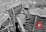 Standbild Soldaten feuern 6 Zoll Mörser Frankreich, 1918, aus Sekunde 9 historischem Filmmaterial Videoclip 65675048419