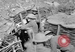 Standbild Soldaten feuern 6 Zoll Mörser Frankreich, 1918, aus Sekunde 10 historischem Filmmaterial Videoclip 65675048419