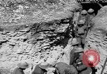 Image mortier de tranchée de 240mm France, 1918, de la seconde 4 séquences d'archives historiques vidéo 65675048420