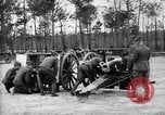 Immagine di Il francese 75 campo di pistola e cassettone United States USA, 1918, secondo 4 filmato di repertorio 65675048423