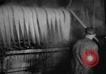 Standbild Waschen der Gardinen United States USA, 1918, aus Sekunde 13 historischem Filmmaterial Videoclip 65675048434