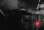 Standbild Waschen der Gardinen United States USA, 1918, aus Sekunde 18 historischem Filmmaterial Videoclip 65675048434