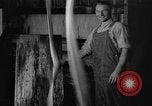 Standbild Waschen der Gardinen United States USA, 1918, aus Sekunde 21 historischem Filmmaterial Videoclip 65675048434