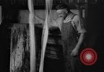 Standbild Waschen der Gardinen United States USA, 1918, aus Sekunde 24 historischem Filmmaterial Videoclip 65675048434