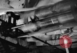 Standbild Waschen der Gardinen United States USA, 1918, aus Sekunde 53 historischem Filmmaterial Videoclip 65675048434