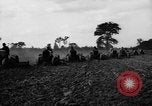 Immagine di Righe di trattori United States USA, 1917, secondo 27 filmato di repertorio 65675048439