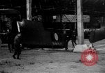 Image DH 4 avions assemblé par femmes françaises Romorantin France, 1918, de la seconde 8 séquences d'archives historiques vidéo 65675048443
