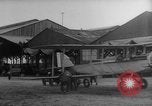 Standbild General de L'Espee an Army Air Service Center Romorantin Frankreich, 1918, aus Sekunde 19 historischem Filmmaterial Videoclip 65675048444