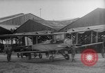 Standbild General de L'Espee an Army Air Service Center Romorantin Frankreich, 1918, aus Sekunde 22 historischem Filmmaterial Videoclip 65675048444