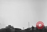 Standbild Ersten Weltkrieg era Mark VIII Tank testen Bridgeport Connecticut USA, 1918, aus Sekunde 56 historischem Filmmaterial Videoclip 65675048448
