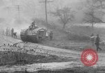 Standbild Ersten Weltkrieg era Mark VIII Tank testen Bridgeport Connecticut USA, 1918, aus Sekunde 60 historischem Filmmaterial Videoclip 65675048448