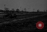 Standbild Ford 2-Mann Tank Highland Park Michigan USA, 1918, aus Sekunde 3 historischem Filmmaterial Videoclip 65675048451